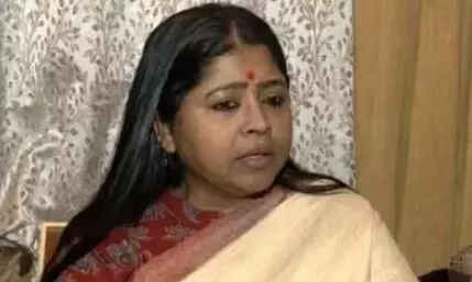 ऑपरेशन लोटस पर सीएम अब्दुल्ला का बयान, बीजेपी नेताओं ने किया पलटवार, लगाए कई आरोप ऑपरेशन लोटस पर सीएम अब्दुल्ला का बयान, बीजेपी नेताओं ने किया पलटवार, लगाए कई आरोप