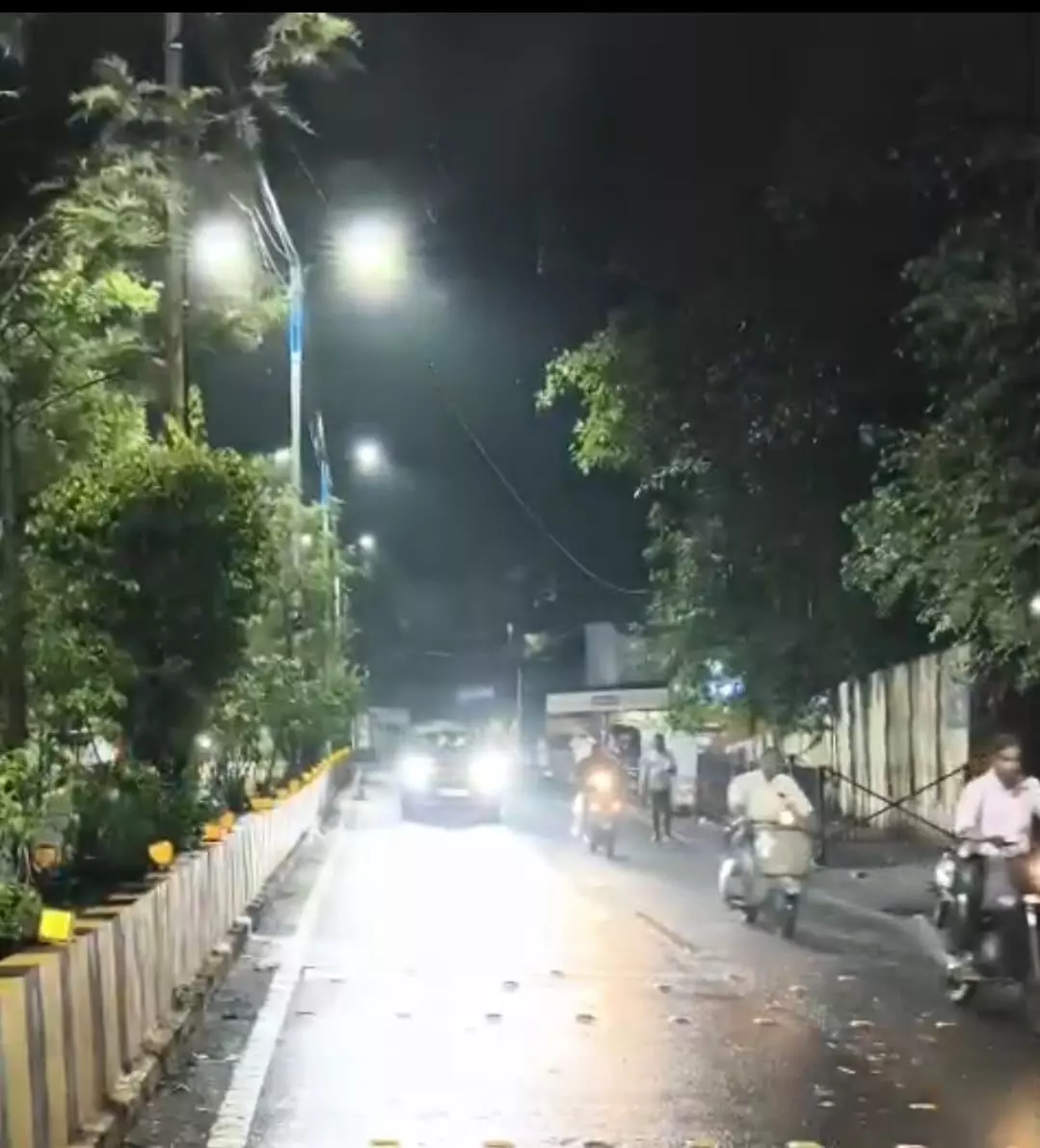 कॉलोनियों से लेकर हाईवे तक चकाचौंध वाली हेड लाइट्स का कहर