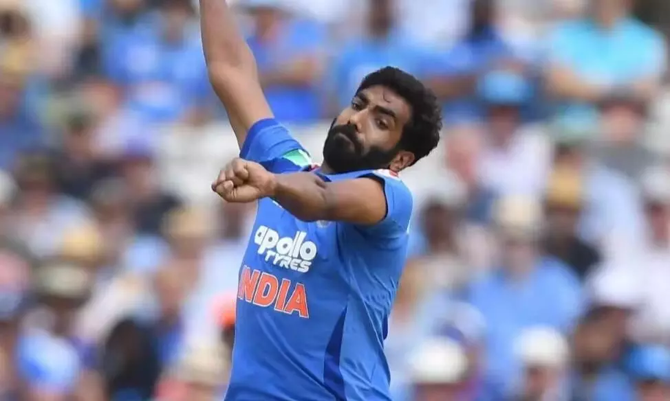 एजबेस्टन वनडे में जसप्रीत बुमराह ने रचा इतिहास, वनडे समेत तीनों फॉर्मेट में अनोखा रिकॉर्ड बनाने वाले पहले प्लेयर बने एजबेस्टन वनडे में जसप्रीत बुमराह ने रचा इतिहास, वनडे समेत तीनों फॉर्मेट में अनोखा रिकॉर्ड बनाने वाले पहले प्लेयर बने