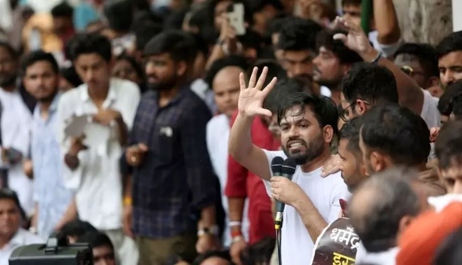 कॉकरोच जनता पार्टी ने 16 जुलाई को बुलाई सामूहिक भूख हड़ताल, सोनम वांगचुक के समर्थकों से की बड़ी अपील