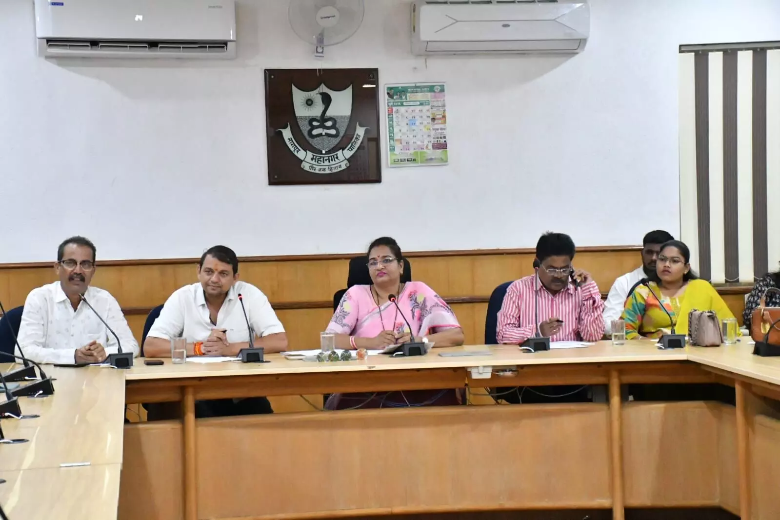 सभापति अश्विनी जिचकार ने कहा - अवैध मोबाईल टॉवर पर तत्काल कारवाई करें सभापति अश्विनी जिचकार ने कहा - अवैध मोबाईल टॉवर पर तत्काल कारवाई करें