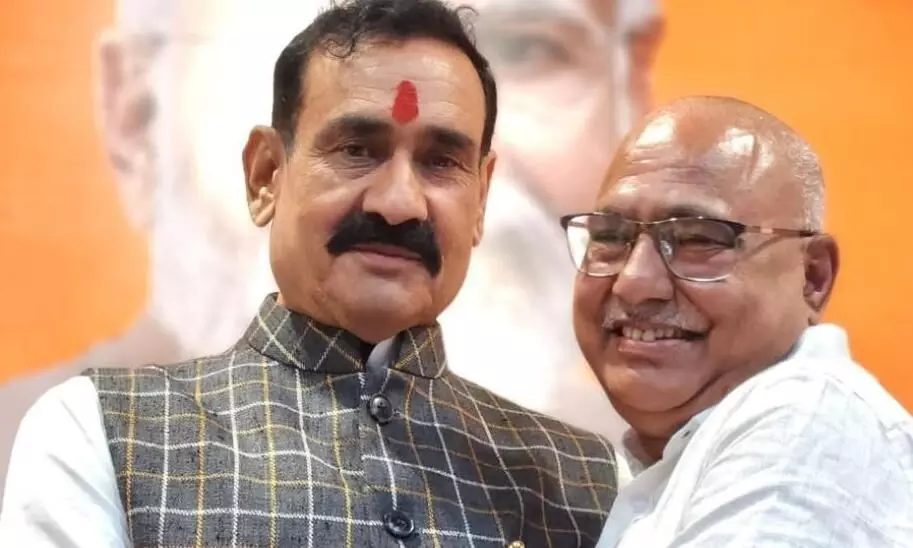 बीजेपी ने नरोत्तम मिश्रा को बनाया चुनाव संचालन समिति का प्रमुख, देखें 32 सदस्यों में किस-किस के नाम शामिल बीजेपी ने नरोत्तम मिश्रा को बनाया चुनाव संचालन समिति का प्रमुख, देखें 32 सदस्यों में किस-किस के नाम शामिल