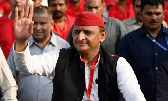 यूपी विधानसभा चुनाव 2027 के लिए सपा ने बनाई रणनीति, PDA रथ यात्रा के जरिए इन मुद्दों पर सत्ता पक्ष को घेरने की तैयारी यूपी विधानसभा चुनाव 2027 के लिए सपा ने बनाई रणनीति, PDA रथ यात्रा के जरिए इन मुद्दों पर सत्ता पक्ष को घेरने की तैयारी