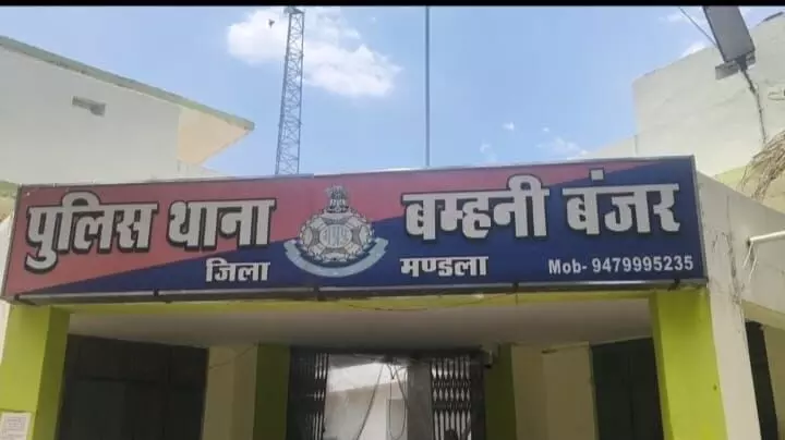 चोरी का खुलासा, एक आरोपी गिरफ्तार चोरी का खुलासा, एक आरोपी गिरफ्तार