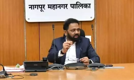 आयुक्त डॉ. विपीन ने कहा - उपराजधानी में विकास कार्यों के लिए खुदाई से पहले मनपा की अनुमति अनिवार्य आयुक्त डॉ. विपीन ने कहा - उपराजधानी में विकास कार्यों के लिए खुदाई से पहले मनपा की अनुमति अनिवार्य