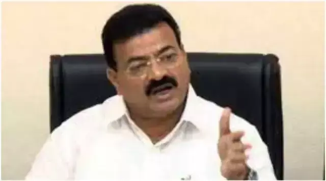 बैठक का दो घंटे तक ऑनलाइन लिंक नहीं मिलने पर तटकरे पर भड़के भास्कर जाधव बैठक का दो घंटे तक ऑनलाइन लिंक नहीं मिलने पर तटकरे पर भड़के भास्कर जाधव