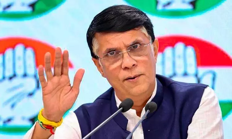 सोनम वांगचुक को जबरन हॉस्पिटल ले जाने पर कांग्रेस ने दी पहली प्रतिक्रिया, केंद्र सरकार और गृह मंत्रालय पर साधा निशाना सोनम वांगचुक को जबरन हॉस्पिटल ले जाने पर कांग्रेस ने दी पहली प्रतिक्रिया, केंद्र सरकार और गृह मंत्रालय पर साधा निशाना