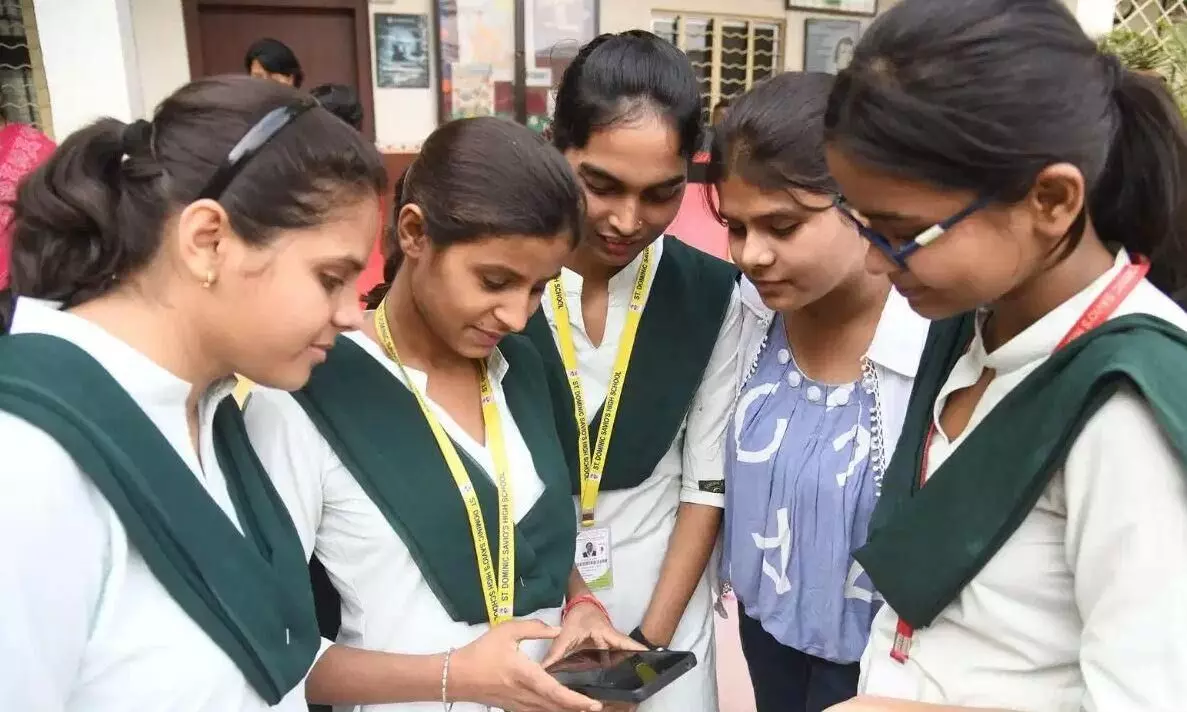 सीबीएसई ने सेकेंड बोर्ड एग्जाम का परिमाण किया जारी, छात्र डिजिलॉकर पर देखें अपना स्कोर सीबीएसई ने सेकेंड बोर्ड एग्जाम का परिमाण किया जारी, छात्र डिजिलॉकर पर देखें अपना स्कोर