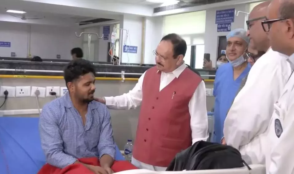 CJP के प्रोटेस्ट से डरी केंद्र सरकार? केंद्रीय मंत्री जेपी नड्डा ने घायल प्रदर्शनकारियों से की मुलाकात CJP के प्रोटेस्ट से डरी केंद्र सरकार? केंद्रीय मंत्री जेपी नड्डा ने घायल प्रदर्शनकारियों से की मुलाकात