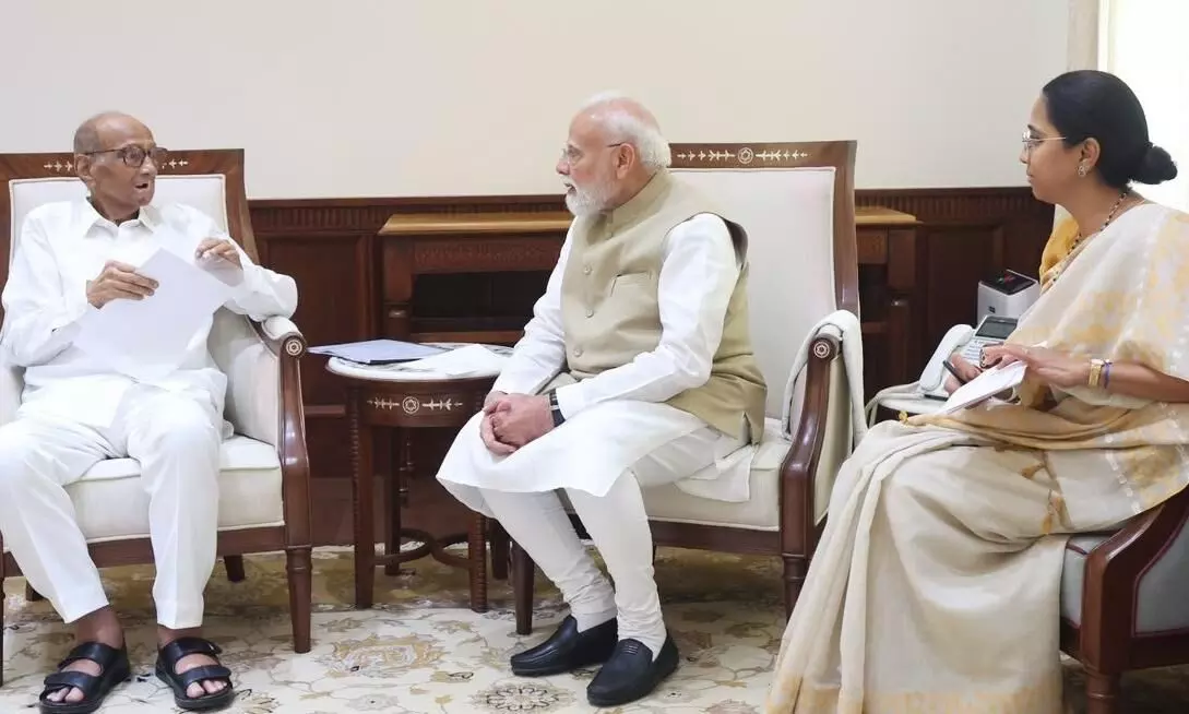 एनडीए में जाने की अटकलों के बीच शरद पवार ने प्रधानमंत्री मोदी से की मुलाकात, सुप्रिया सुले भी रहीं मौजूद