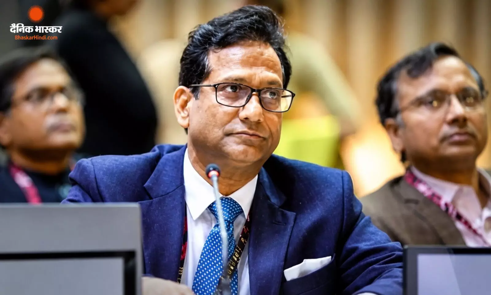 शिक्षा मंत्रालय का सचिव बनते ही विवादों में घिरे नरेश पाल गंगवार, परिवार के नाम पर 1.16 करोड़ रु. की सब्सिडी लेने का आरोप शिक्षा मंत्रालय का सचिव बनते ही विवादों में घिरे नरेश पाल गंगवार, परिवार के नाम पर 1.16 करोड़ रु. की सब्सिडी लेने का आरोप