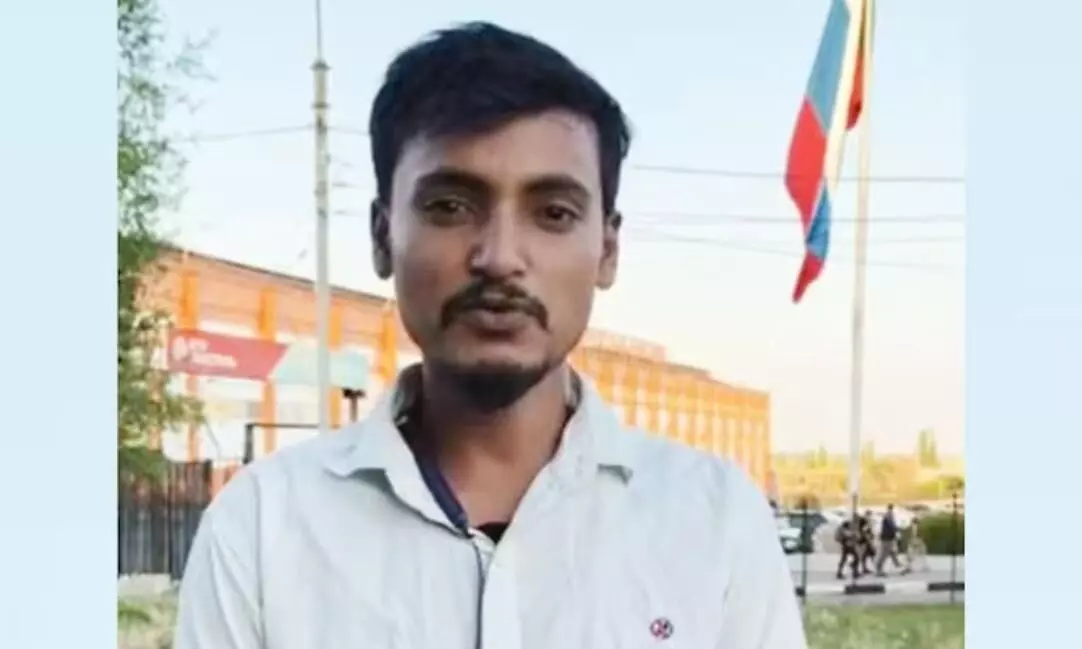 पिछले चार महीने से भारत में नहीं हूं, नीट विरोध-प्रदर्शन में दर्ज कर ली FIR बिहार के युवक ने सोशल मीडिया पर किया दावा पिछले चार महीने से भारत में नहीं हूं, नीट विरोध-प्रदर्शन में दर्ज कर ली FIR बिहार के युवक ने सोशल मीडिया पर किया दावा