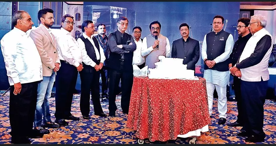 पत्रकारिता के मूल्यों पर हमेशा कायम रहा है भास्कर पत्रकारिता के मूल्यों पर हमेशा कायम रहा है भास्कर