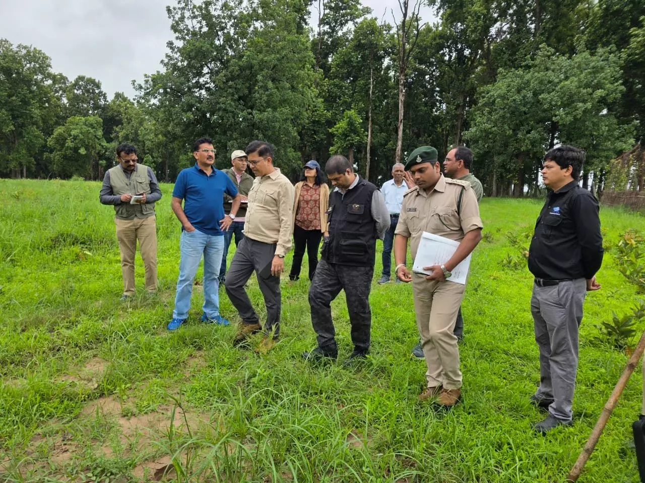 कर्नाटक वन विभाग ने कान्हा से सीखे री-वाइल्डिंग और वन्यजीव संरक्षण के गुर कर्नाटक वन विभाग ने कान्हा से सीखे री-वाइल्डिंग और वन्यजीव संरक्षण के गुर