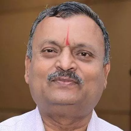 दयाशंकर तिवारी की 48 घंटे की चेतावनी, प्रफुल गुडधे बोले - माफी का सवाल ही नहीं दयाशंकर तिवारी की 48 घंटे की चेतावनी, प्रफुल गुडधे बोले - माफी का सवाल ही नहीं