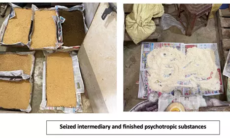 महाराष्ट्र के सतारा में डीआरआई ने किया नशीली दवाओं की गुप्त फैक्ट्री का भंडाफोड़ महाराष्ट्र के सतारा में डीआरआई ने किया नशीली दवाओं की गुप्त फैक्ट्री का भंडाफोड़