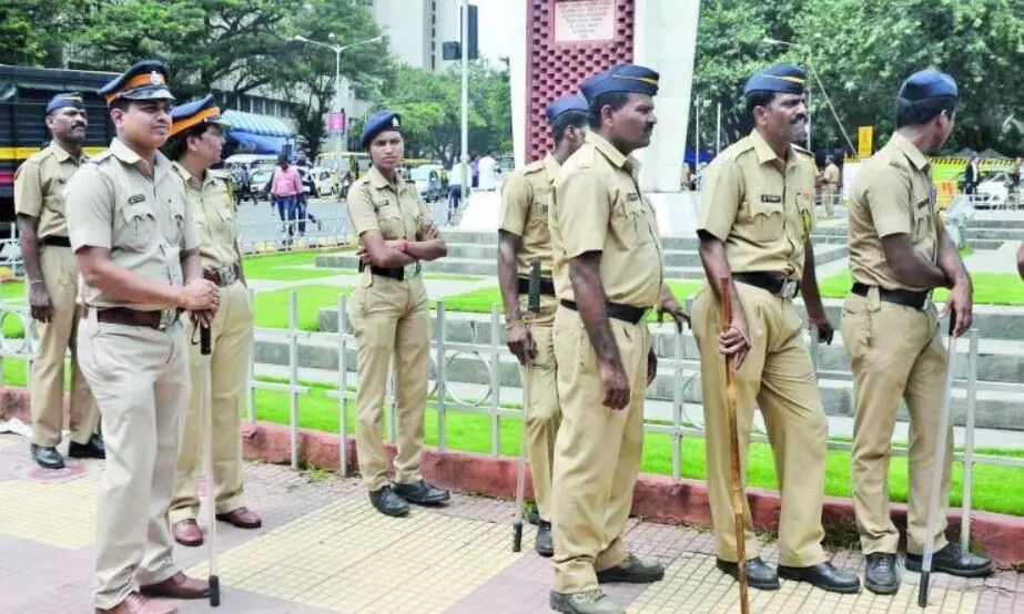 एक्शन में मुंबई पुलिस, साइबर टीम के साथ जांच शुरू, लोगों से की ये अपील