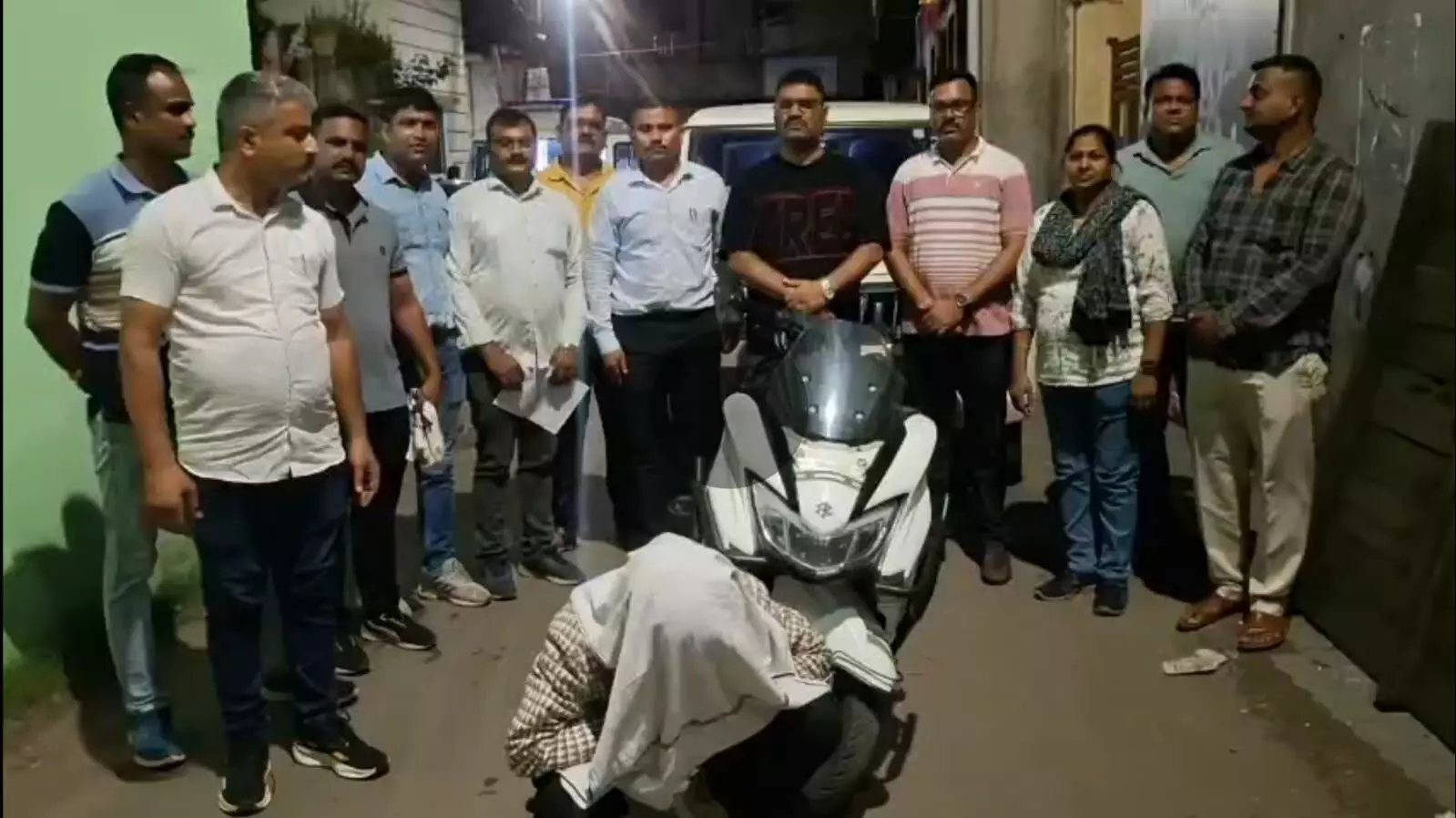 ड्रग तस्करों पर क्राइम ब्रांच का शिकंजा, एमडी के साथ एक गिरफ्तार ड्रग तस्करों पर क्राइम ब्रांच का शिकंजा, एमडी के साथ एक गिरफ्तार