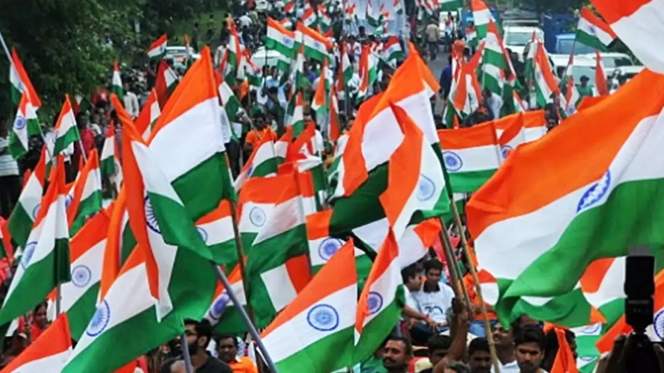 10 अगस्त को 25 हजार युवाओं के साथ तिरंगा मार्च में शामिल होंगे मुख्यमंत्री फडणवीस, राज्य भर में चलेगा भाजपा का अभियान 10 अगस्त को 25 हजार युवाओं के साथ तिरंगा मार्च में शामिल होंगे मुख्यमंत्री फडणवीस, राज्य भर में चलेगा भाजपा का अभियान
