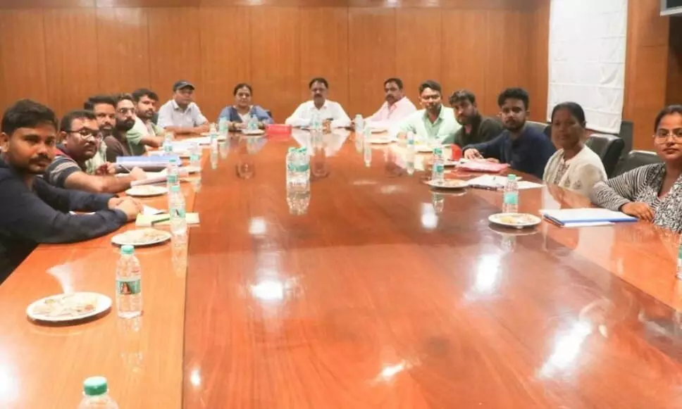 हेमंत सोरेन सरकार के साथ पहले दौर की मीटिंग खत्म, 10 छात्रों के डेलिगेशन ने लिया भाग