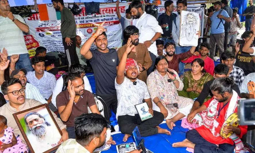 प्रदर्शनकारी छात्र और हेमंत सोरेन सरकार के बीच दूसरे दौर की बातचीत, प्रदर्शन रहेगा जारी