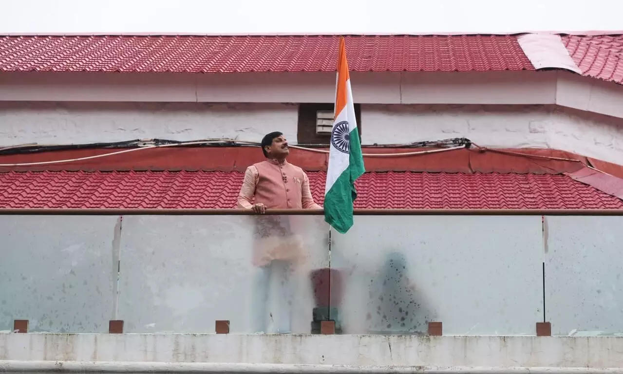 सीएम डॉ. मोहन यादव ने किया तिरंगा यात्रा का शुभारंभ, कहा- आजीवन करें देश की सेवा सीएम डॉ. मोहन यादव ने किया तिरंगा यात्रा का शुभारंभ, कहा- आजीवन करें देश की सेवा