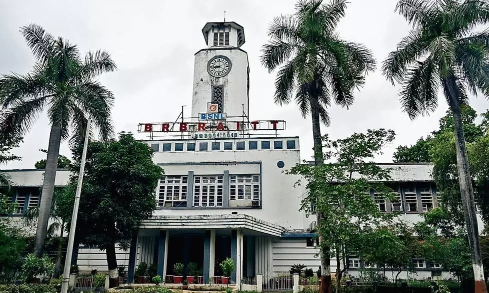 जबलपुर आईटीटी में अब भी होती है संचार से जुड़े पूरे देश के एक्सपर्ट्स की ट्रेनिंग