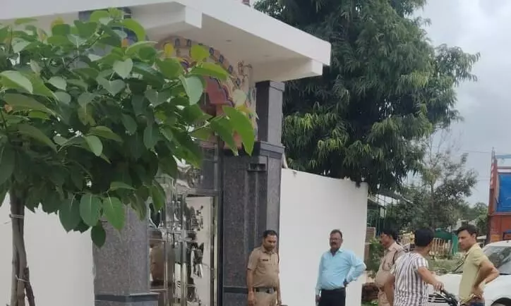 मोहन्द्रा निप्रा कस्बे के जैन मंदिर में तीन दिन में दूसरी चोरी, मूर्तियां ले गए चोर