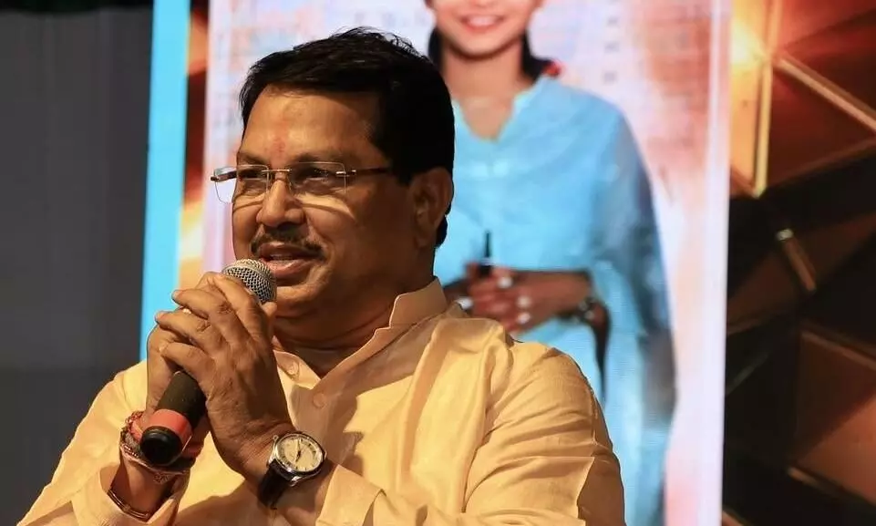 वडेट्टीवार का सरकार पर हमला, पूछा - आदिवासी छात्रों के हक का पैसा आखिर जाता कहां है वडेट्टीवार का सरकार पर हमला, पूछा - आदिवासी छात्रों के हक का पैसा आखिर जाता कहां है