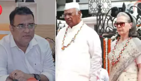BJP विधायक सुमित्रो चटर्जी ने लिखा पत्र, सोनिया गांधी से की माफी की मांग BJP विधायक सुमित्रो चटर्जी ने लिखा पत्र, सोनिया गांधी से की माफी की मांग
