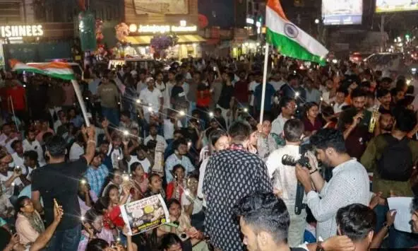 परीक्षा रद्द होने पर छात्रों ने बयां किया दर्द, कहा- CBI जांच कराइए, दोषियों को पकड़िए, मगर हमें बेरोजगार मत कीजिए परीक्षा रद्द होने पर छात्रों ने बयां किया दर्द, कहा- CBI जांच कराइए, दोषियों को पकड़िए, मगर हमें बेरोजगार मत कीजिए