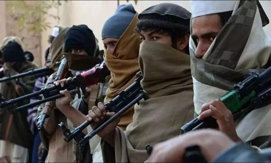 कश्मीर में 10 हजार आतंकी भेजने का दावा, पाकिस्तान में लश्कर आतंकी ने खोली हाफिज सईद की पोल