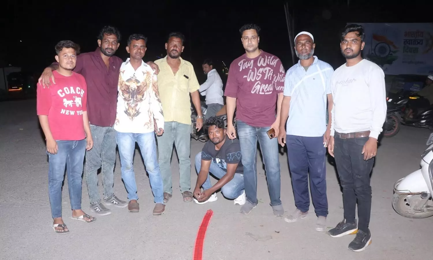 सरकारी जमीन हड़पने का खेल खत्म, बसमत के दो पार्षदों की सदस्यता रद्द, आतिशबाजी कर नागरिकों ने जताई खुशी सरकारी जमीन हड़पने का खेल खत्म, बसमत के दो पार्षदों की सदस्यता रद्द, आतिशबाजी कर नागरिकों ने जताई खुशी