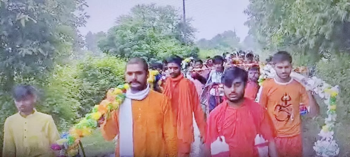 झाल से विजयनाथ धाम तक निकली भव्य कांवड़ यात्रा झाल से विजयनाथ धाम तक निकली भव्य कांवड़ यात्रा
