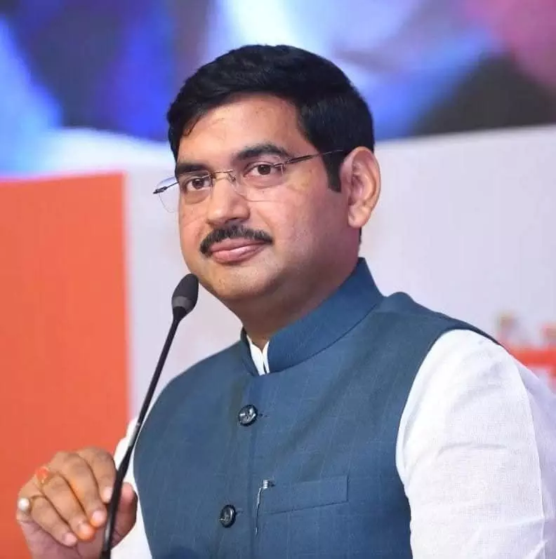 शाह-नड्डा के बाद नितिन नवीन का भी जीता भरोसा, 12 साल से मीडिया के मोर्चे पर डटें है अनिल बलूनी शाह-नड्डा के बाद नितिन नवीन का भी जीता भरोसा, 12 साल से मीडिया के मोर्चे पर डटें है अनिल बलूनी