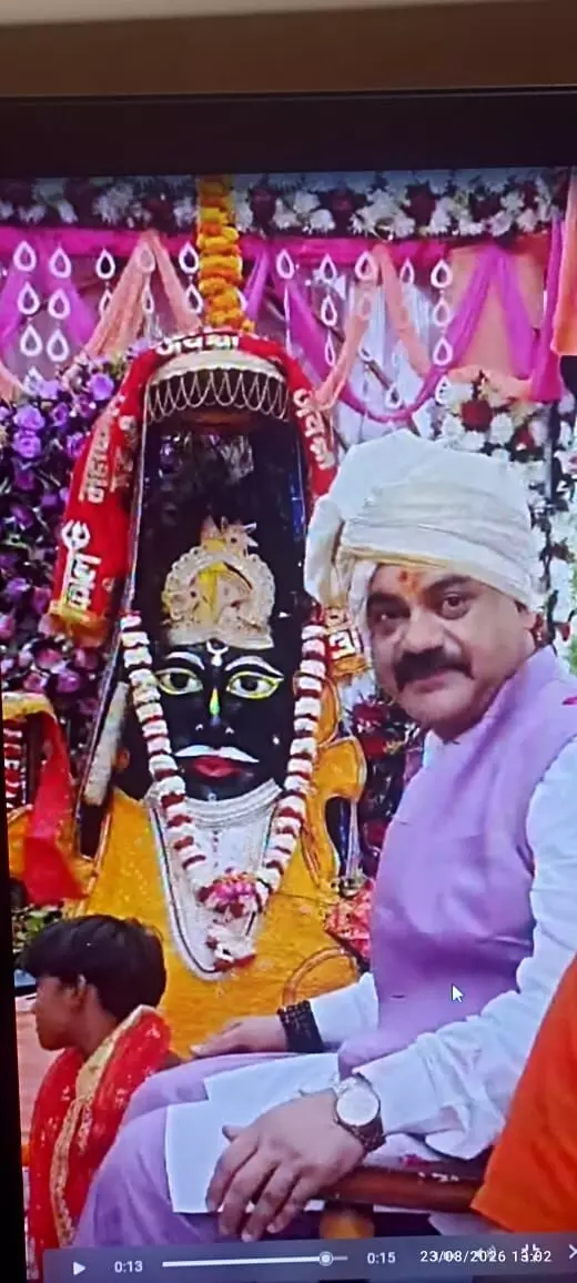 उज्जैन की जय शिव महाकाल मंडल की टीम ने कांवड़ यात्रा में बढ़ाया उत्साह उज्जैन की जय शिव महाकाल मंडल की टीम ने कांवड़ यात्रा में बढ़ाया उत्साह