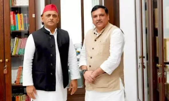 यूपी चुनाव से पहले सियासी हलचल, अखिलेश यादव से मुलाकात के बाद संजय सिंह का बड़ा बयान