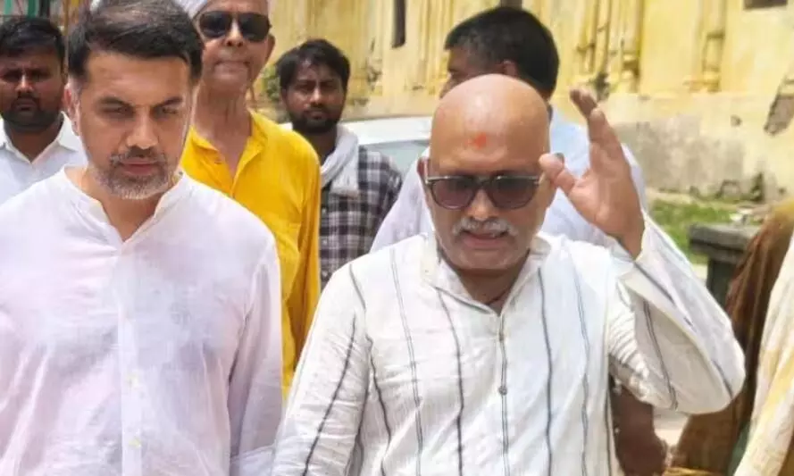 अजय राय ने राम जन्मभूमि और हनुमानगढ़ी में किए दर्शन, चढ़ावा चोरी का जिक्र कर सरकार पर जमकर बरसे