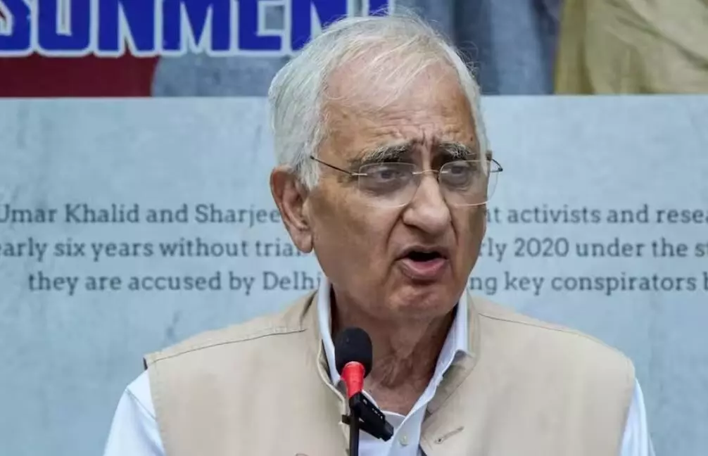 इलाहाबाद हाईकोर्ट के फैसले पर सलमान खुर्शीद की आई प्रतिक्रिया, कहा- अनुशासन बनाए रखने के लिए स्कूलों में यूनिफॉर्म होनी चाहिए इलाहाबाद हाईकोर्ट के फैसले पर सलमान खुर्शीद की आई प्रतिक्रिया, कहा- अनुशासन बनाए रखने के लिए स्कूलों में यूनिफॉर्म होनी चाहिए