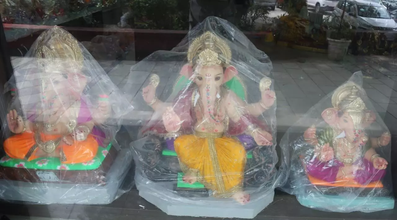 महाराष्ट्र में मूर्ति बनाने वालों की कला को बढ़ावा देने दिल्ली के महा-हाटी एम्पोरियम में बिकेंगी गणेश की मूर्तियां