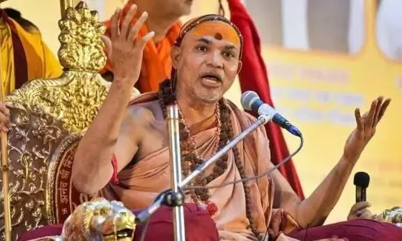 राहुल गांधी के बयान पर भड़के शंकराचार्य, कहा- माफी मांगे नहीं तो कांग्रेस का करेंगे बहिष्कार राहुल गांधी के बयान पर भड़के शंकराचार्य, कहा- माफी मांगे नहीं तो कांग्रेस का करेंगे बहिष्कार