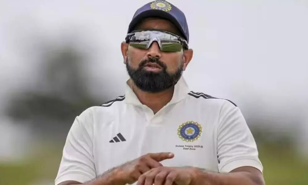 सेंट्रल जोन के खिलाफ मैच में मोहम्मद शमी ने रचा इतिहास, प्रोफेशनल क्रिकेट में पूरे किए 900 विकेट सेंट्रल जोन के खिलाफ मैच में मोहम्मद शमी ने रचा इतिहास, प्रोफेशनल क्रिकेट में पूरे किए 900 विकेट