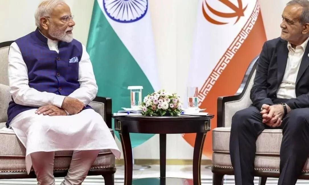 युद्ध संकट के बीच बिश्केक में मिले पीएम मोदी और पेजेश्कियान, क्या है मुलाकात के मायने?