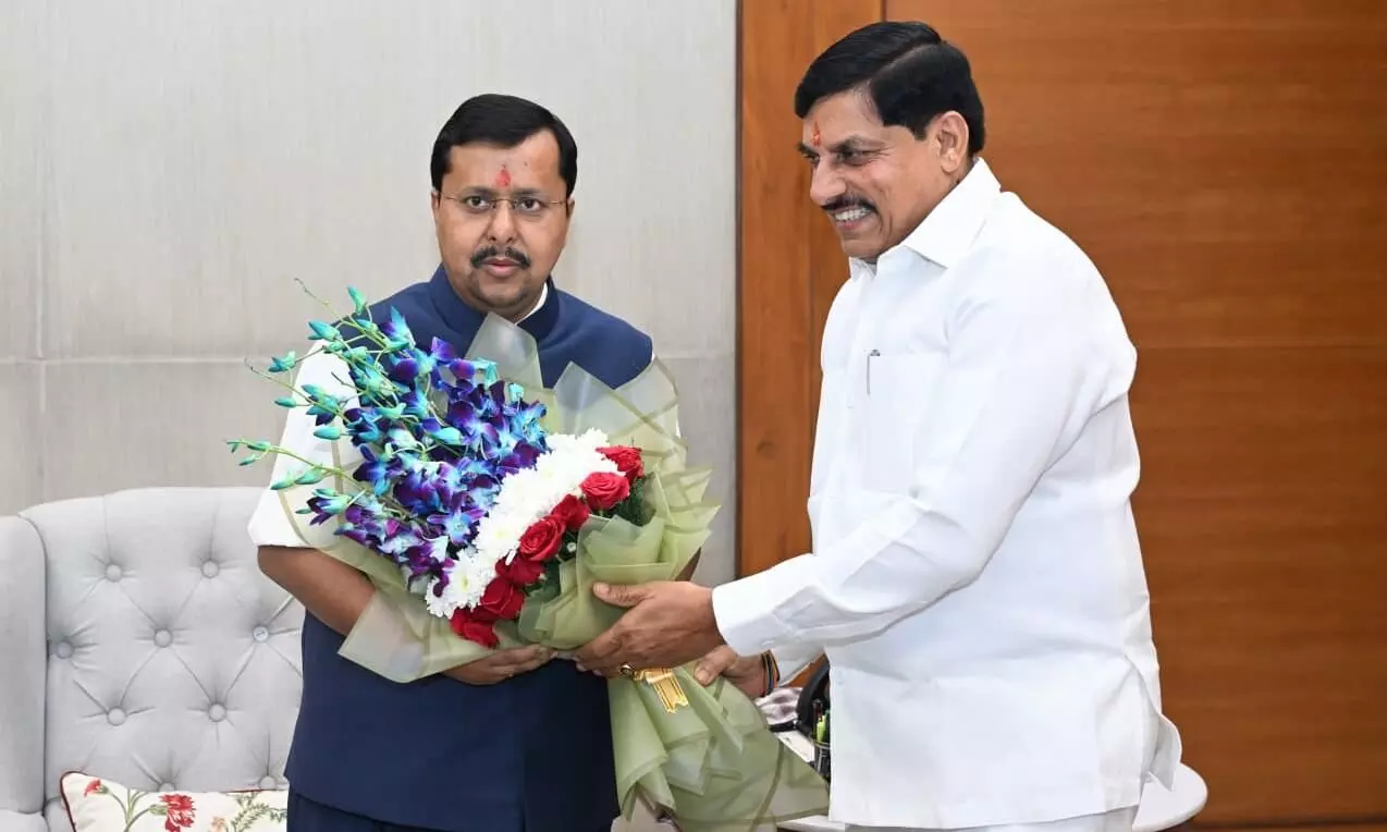 सीएम मोहन यादव की नितिन नवीन से मुलाकात, मध्य प्रदेश के विकास कार्यों पर हुई चर्चा सीएम मोहन यादव की नितिन नवीन से मुलाकात, मध्य प्रदेश के विकास कार्यों पर हुई चर्चा