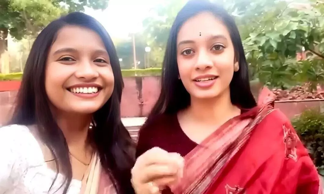 फर्जी IAS तृप्ति के नए वीडियो से फिर मचा हड़कंप, विधानसभा परिसर को लेकर उठने लगे सवाल फर्जी IAS तृप्ति के नए वीडियो से फिर मचा हड़कंप, विधानसभा परिसर को लेकर उठने लगे सवाल