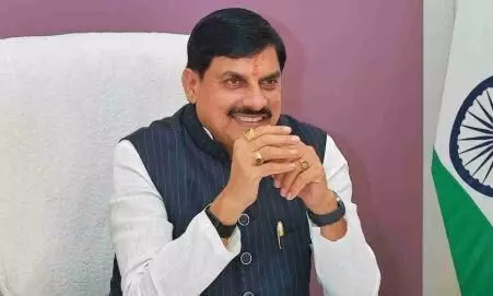 सीएम डॉ. मोहन यादव ने की क्रेसेंट ग्रुप के सीईओ के साथ वन-टू-वन मीटिंग, एनर्जी-टेक्नोलॉजी पर हुई अहम चर्चा सीएम डॉ. मोहन यादव ने की क्रेसेंट ग्रुप के सीईओ के साथ वन-टू-वन मीटिंग, एनर्जी-टेक्नोलॉजी पर हुई अहम चर्चा
