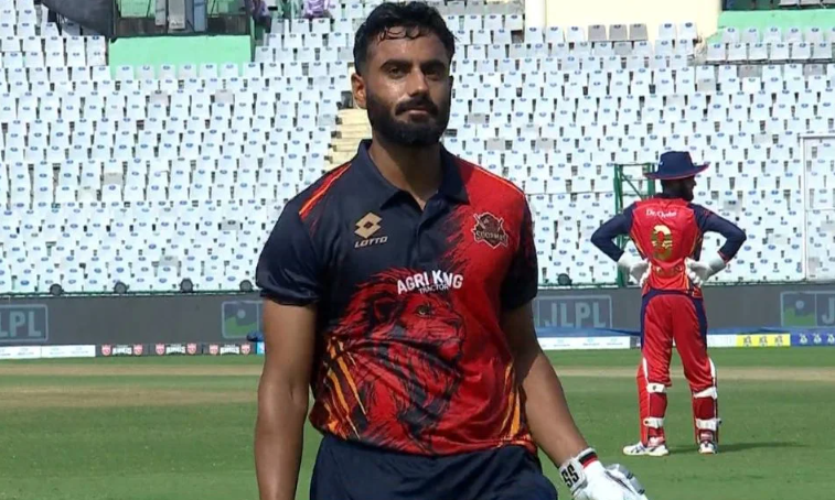 गेंदबाजों पर कहर बनकर टूटे नमन धीर, 64 गेंदों पर बना डाले 173 रन, रचा इतिहास