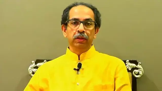 उद्धव ठाकरे ने कहा - फैसले में देरी हो रही है तो धनुष-बाण फ्रीज करें, हमें पार्टी का नाम और चुनाव चिन्ह वापस मिलना चाहिए उद्धव ठाकरे ने कहा - फैसले में देरी हो रही है तो धनुष-बाण फ्रीज करें, हमें पार्टी का नाम और चुनाव चिन्ह वापस मिलना चाहिए