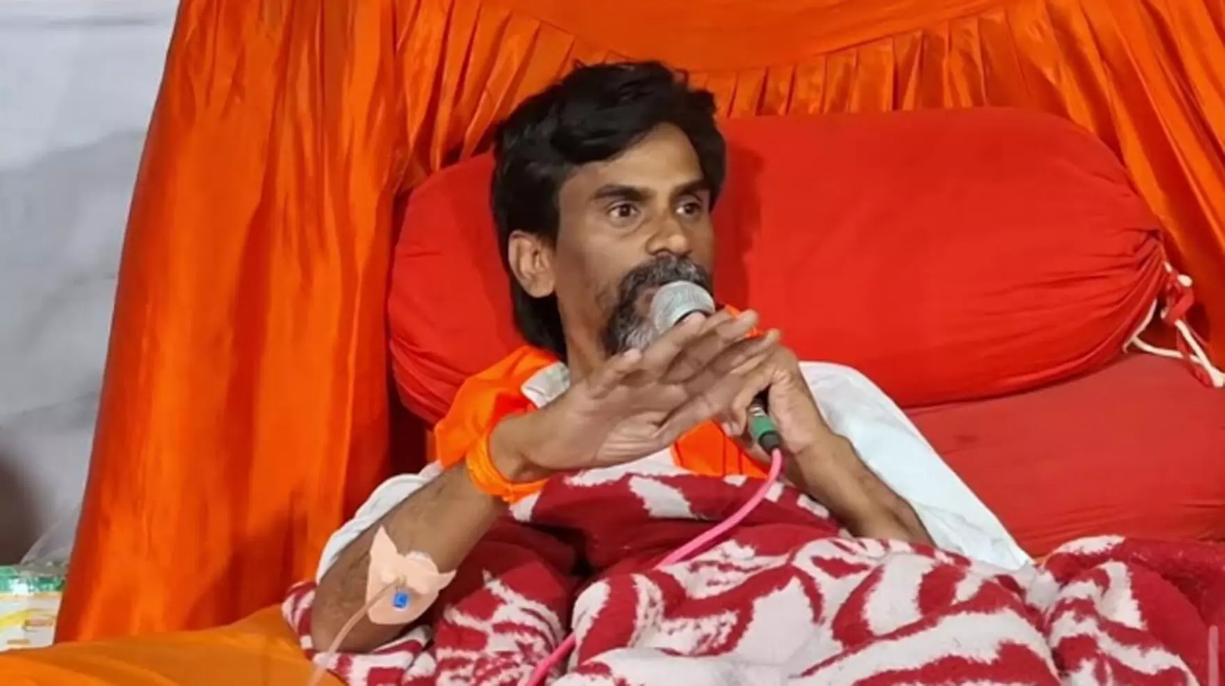 जरांगे के तेवर तल्ख - उदय सामंत, शिरसाट और शिंदे पर साधा निशाना, बोले - 12 तक हल नहीं तो मुंबई का रास्ता खुला