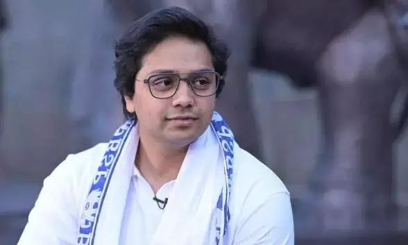 चंद्रशेखर आजाद का बड़ा ऑफर! आकाश आनंद को छोटा भाई बताते हुए मिशन पूरा करने की कही बात चंद्रशेखर आजाद का बड़ा ऑफर! आकाश आनंद को छोटा भाई बताते हुए मिशन पूरा करने की कही बात